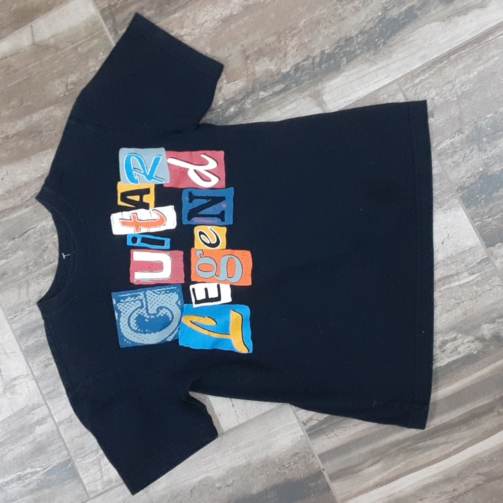 Boys size 7/8 Children's Place guitar t-shirt
